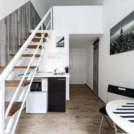 Rio'S Stylish Central Flats Budapest Exterior photo