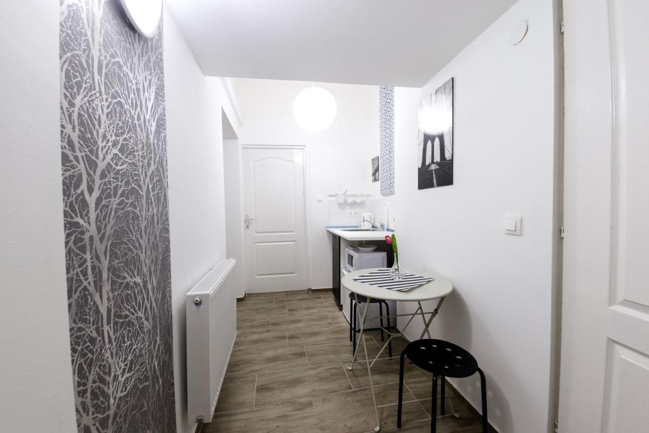 Rio'S Stylish Central Flats Budapest Exterior photo